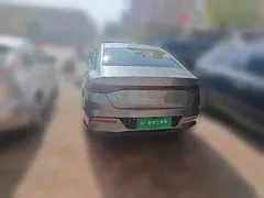 2024 BYD Qin PLUS Honor DM-i PHEV 55km Leading — фото 3