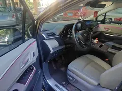 2023 Toyota Granvia 2.5L Hybrid Premium Plus, чёрный — фото 12