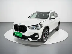 2021 BMW X1 Leading, белый — фото 1