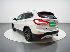 2021 BMW X1 Leading, белый — фото 4