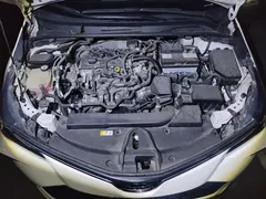 2021 Toyota Corolla TNGA 1.5L CVT Elite, белый — фото 16