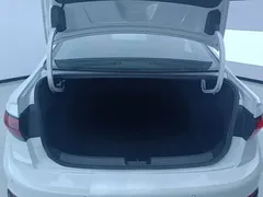 2023 Volkswagen Sagitar 300TSI DSG, белый — фото 4