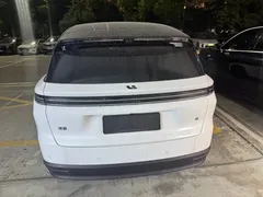 2025 Li Auto i8 Standard, белый — фото 9