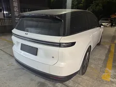 2025 Li Auto i8 Standard, белый — фото 10