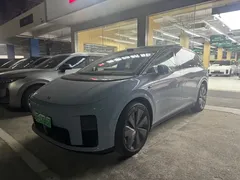 2025 Li Auto i8 Standard, синий — фото 1
