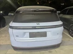 2025 Li Auto i8 Standard, синий — фото 9