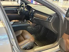 2021 Volvo V90 Cross Country B5 AWD — фото 13