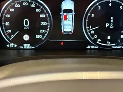 2021 Volvo V90 Cross Country B5 AWD — фото 21