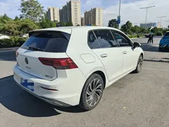 2021 Volkswagen Golf 280TSI DSG Pro, белый — фото 2