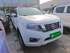 2021 Nissan Navara 2.5L AT 4WD Premium QR25, белый — фото 4
