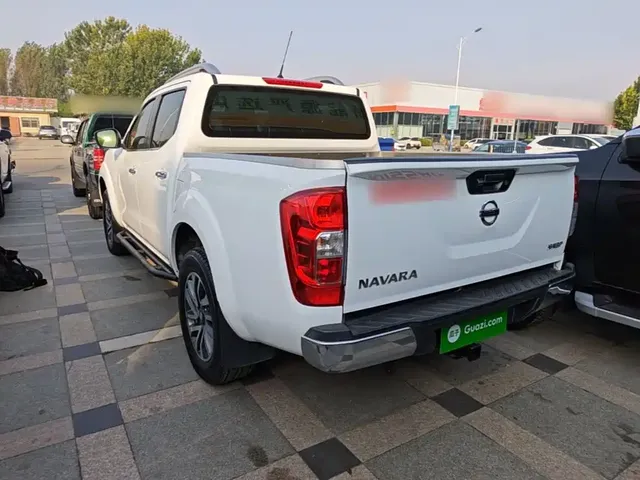 2021 Nissan Navara 2.5L AT 4WD Premium QR25