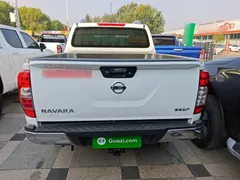 2021 Nissan Navara 2.5L AT 4WD Premium QR25, белый — фото 6