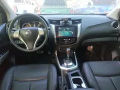 2021 Nissan Navara 2.5L AT 4WD Premium QR25, белый — фото 10