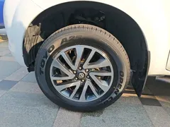 2021 Nissan Navara 2.5L AT 4WD Premium QR25, белый — фото 23