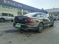 2022 Volvo S90 T8 PHEV Luxury — фото 8