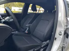 2023 Toyota Corolla 1.8L Hybrid Elite, белый — фото 6