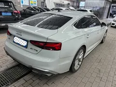 2021 Audi A5 Sportback 40 TFSI Fashion, белый — фото 2