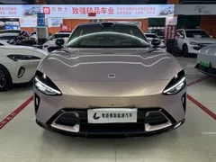2025 Xiaomi YU7 4WD Max — фото 2
