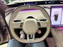2025 Xiaomi YU7 4WD Max — фото 10