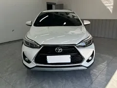2022 Toyota Yaris L Zhixuan X 1.5L CVT Luxury Plus, белый — фото 2