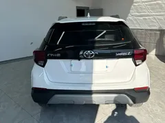 2022 Toyota Yaris L Zhixuan X 1.5L CVT Luxury Plus, белый — фото 5
