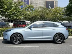 2024 Aito M5 EREV Max RWD Advanced Smart Driving, синий — фото 3