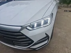 2022 BYD Song Pro DM-i PHEV 110km Flagship Pro, белый — фото 18