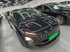 2023 Hongqi E-QM5 Basic Mobility, чёрный — фото 4