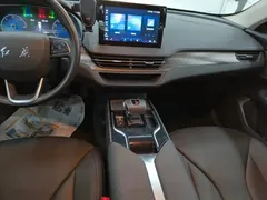 2023 Hongqi E-QM5 Basic Mobility, чёрный — фото 14