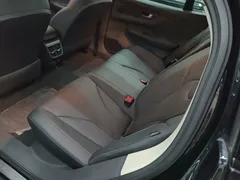2023 Hongqi E-QM5 Basic Mobility, чёрный — фото 17