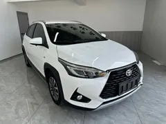 2022 Toyota Yaris L Zhixuan X 1.5L CVT Luxury Plus, белый — фото 2