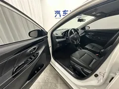 2022 Toyota Yaris L Zhixuan X 1.5L CVT Luxury Plus, белый — фото 7