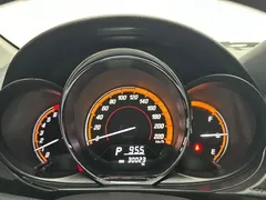 2022 Toyota Yaris L Zhixuan X 1.5L CVT Luxury Plus, белый — фото 15