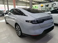 2024 Leapmotor C01 EREV 216 Premium — фото 5
