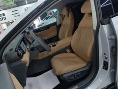 2024 Leapmotor C01 EREV 216 Premium — фото 15