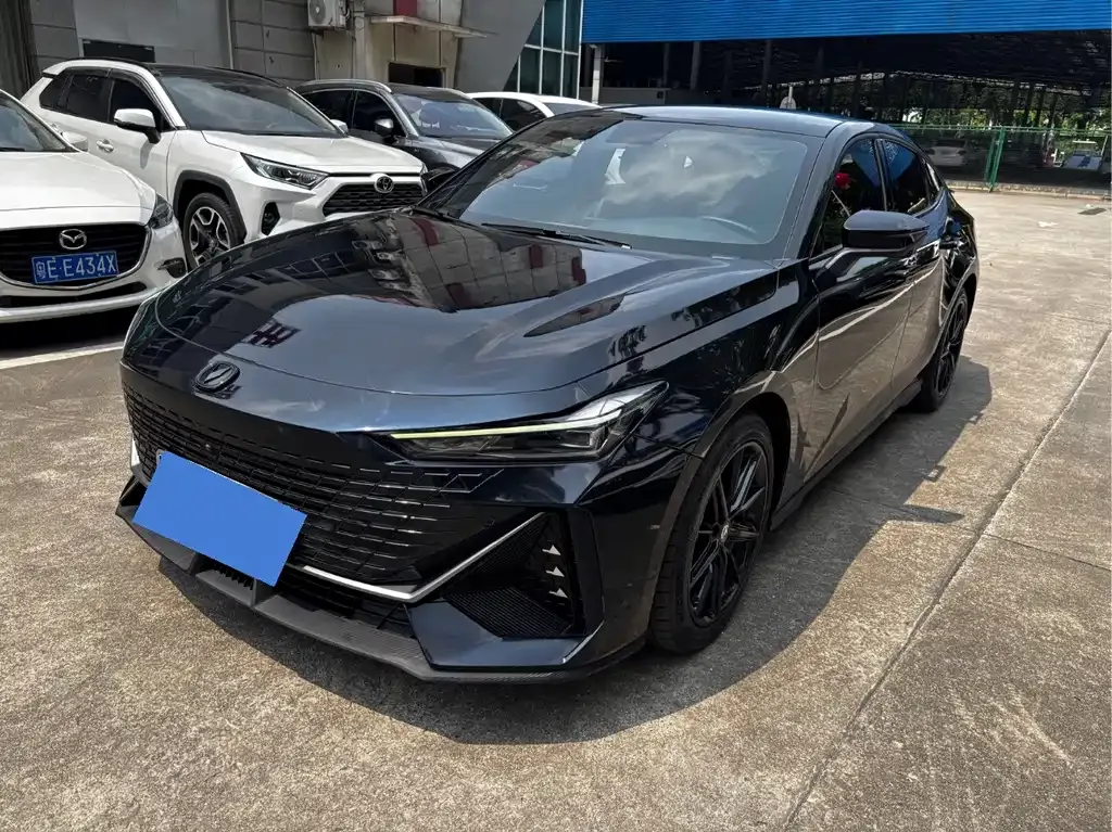 2022 Changan UNI-V 1.5T Premium