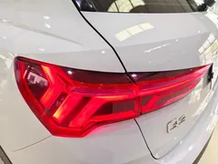 2023 Audi Q3 35 TFSI Fashion 1.5T, белый — фото 13