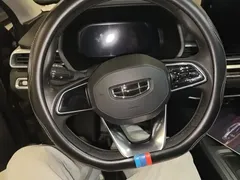 2022 Geely Emgrand 4th Gen 1.5L MT Elite — фото 11