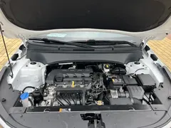 2023 Kia Seltos 1.5L CVT Luxury, белый — фото 12
