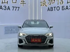 2023 Audi A3L Limousine 35 TFSI Luxury Sport, белый — фото 2