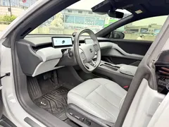 2024 Nio ET5T 75kWh Touring — фото 13