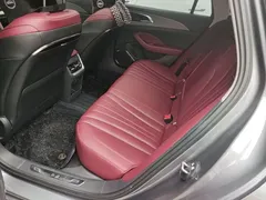 2024 Hongqi H5 2.0T AT Smart Connect Qichang — фото 17