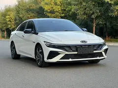 2023 Hyundai Elantra 1.5L CVT LUX Premium, белый — фото 1