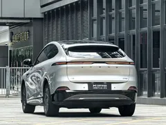 2025 Xpeng G6 625 Long Range Max Tech EV — фото 9