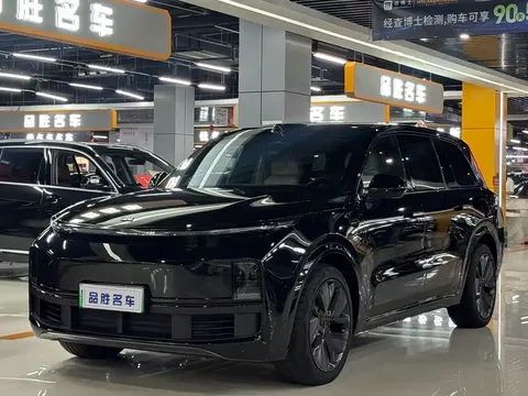 2022 Li Auto L9 Max