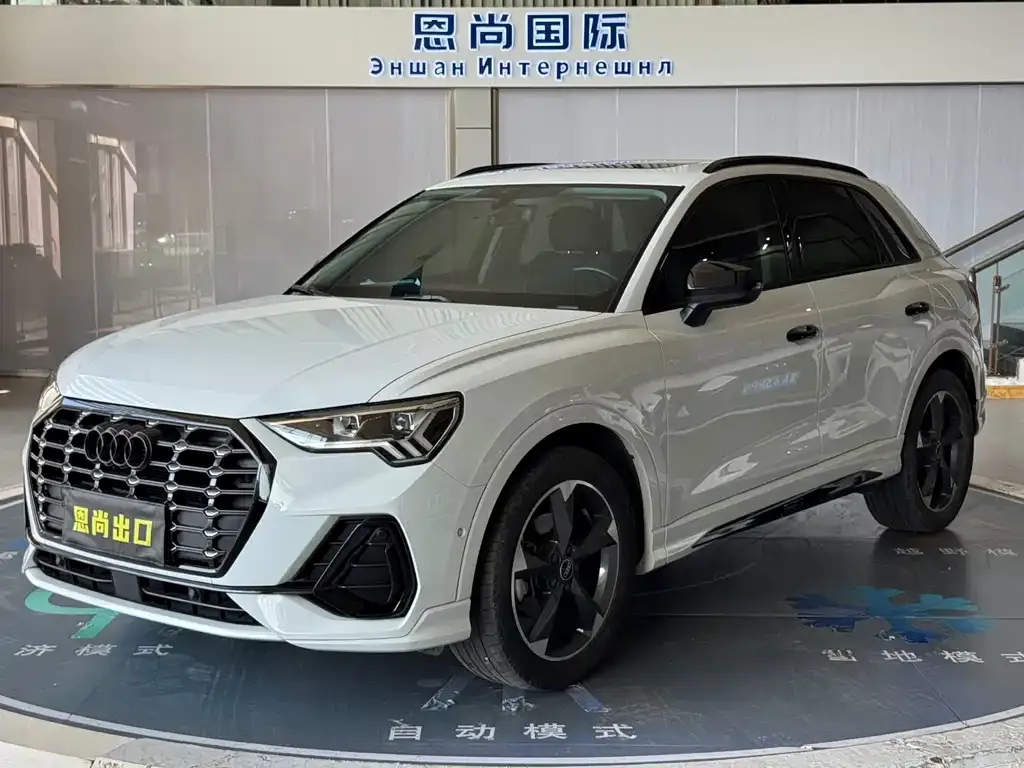 2021 Audi Q3 35 TFSI Fashion Sport