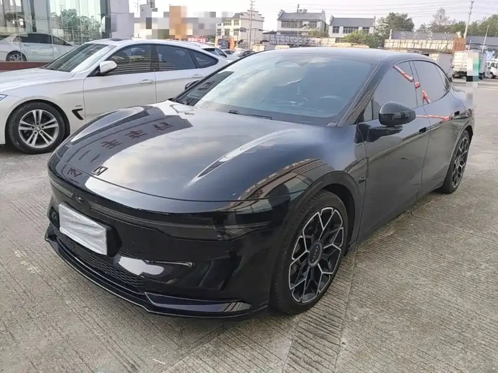 2024 Zeekr 007 EV 4WD 100kWh