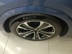 2026 Aito M7 EREV Ultra 4WD 5-seat 192-line Lidar, синий — фото 23
