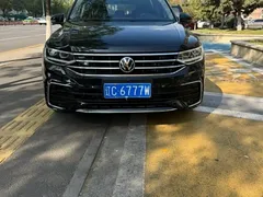 2022 Volkswagen Tiguan L 380TSI AT 4WD R-Line 7-seat, чёрный — фото 2
