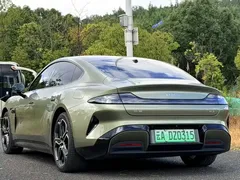 2024 Xiaomi SU7 RWD Long Range Advanced ADAS Pro, зелёный — фото 8